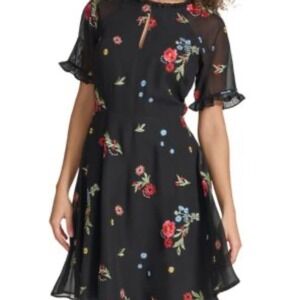 NWT Kenzie Floral Embroidered Chiffon Black Dress 10 Keyhole Front Open Back